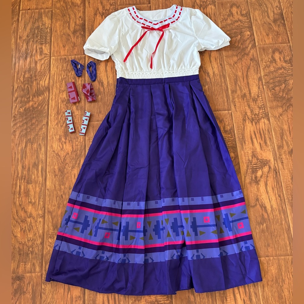 Disney Encanto Luisa Costume
